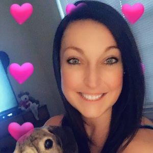 Meet your Posher, Nikki